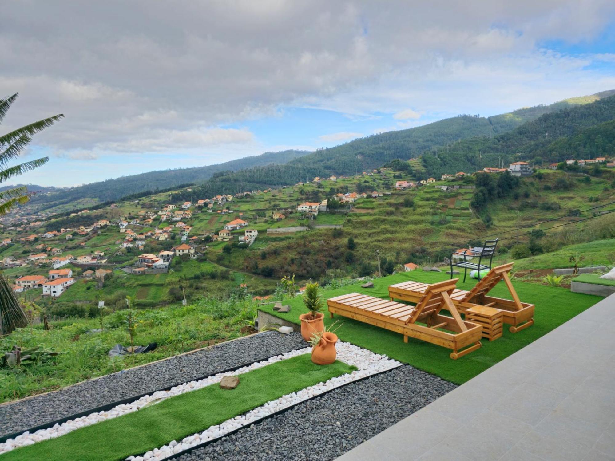 Brand New Private Modern Apartment With Patio And Sea View Calheta  Bagian luar foto
